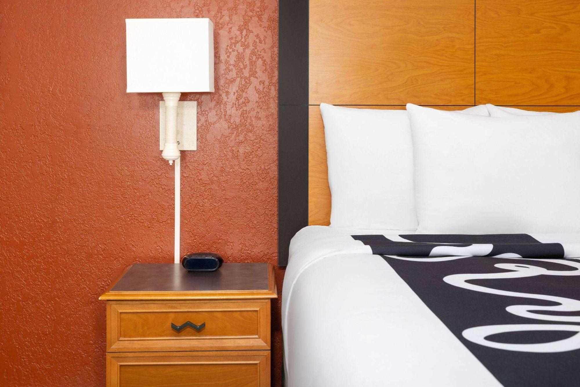 La Quinta Inn By Wyndham Pittsburgh Airport Moon Township Luaran gambar