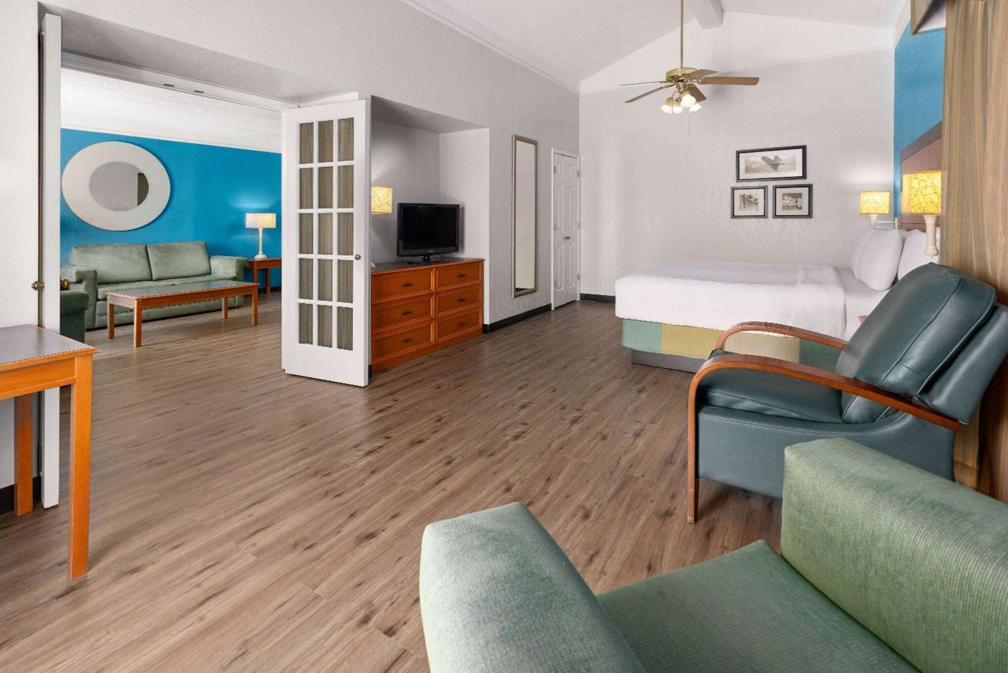La Quinta Inn By Wyndham Pittsburgh Airport Moon Township Luaran gambar