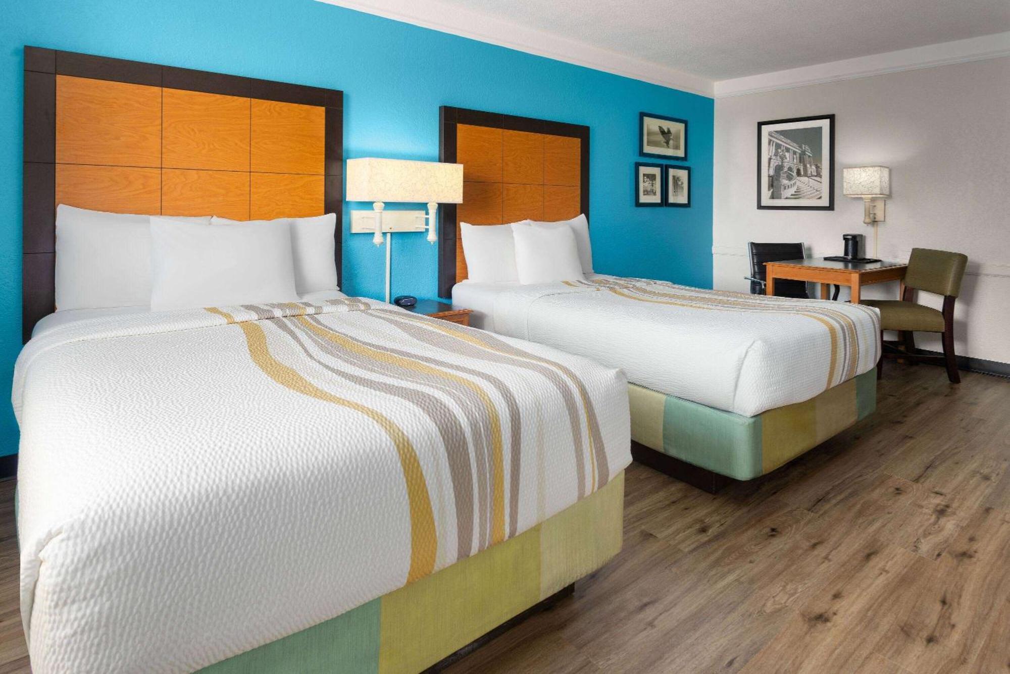 La Quinta Inn By Wyndham Pittsburgh Airport Moon Township Luaran gambar